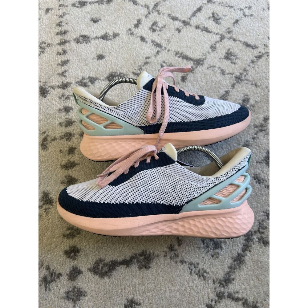 Kizik Athens Womens Bahama Size 10.5 wide. Hands Free Slip on Sneakers